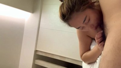 离婚人妻饥渴到不行 越说前夫越兴奋