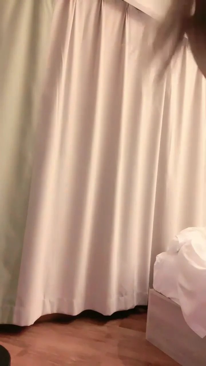 性感身材，神仙颜值，我受不了，话不多说，我要先去打一炮