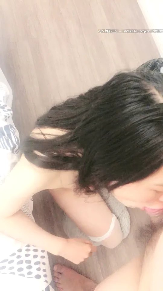 粉嫩鲍鱼主播被蹂躏